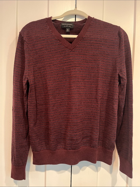 Banana Republic Other - Banana Republic Men's Merino Wool V-Neck Sweater medium